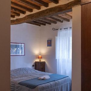 Camera con letto king size